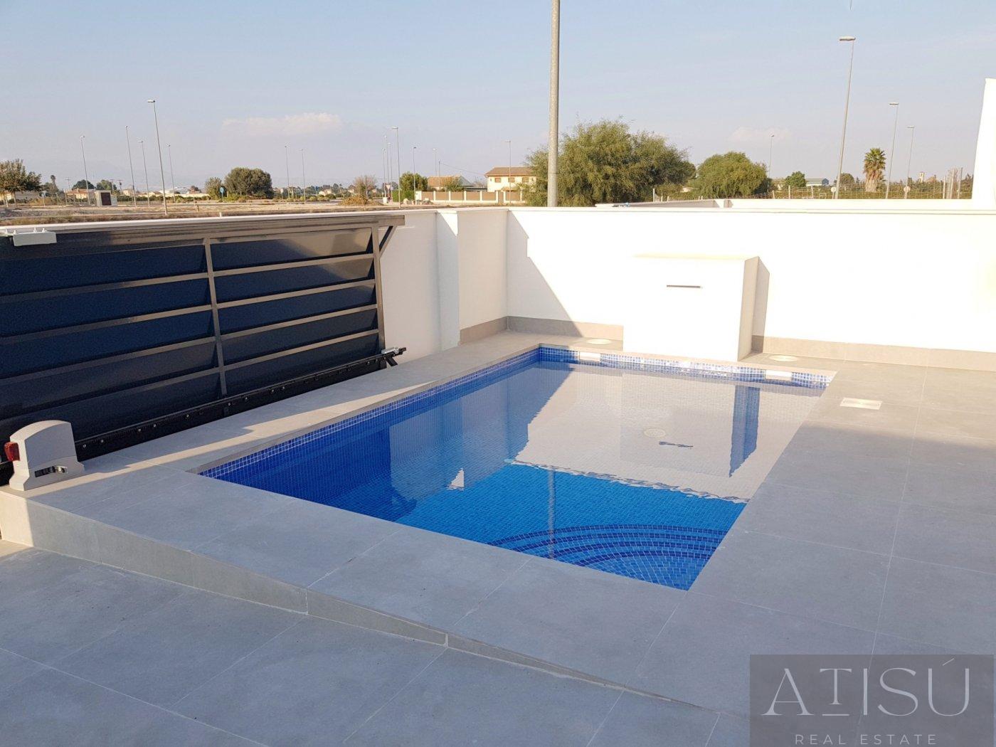 For sale of villa in Daya nueva