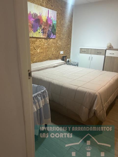 For sale of house in San Fernando