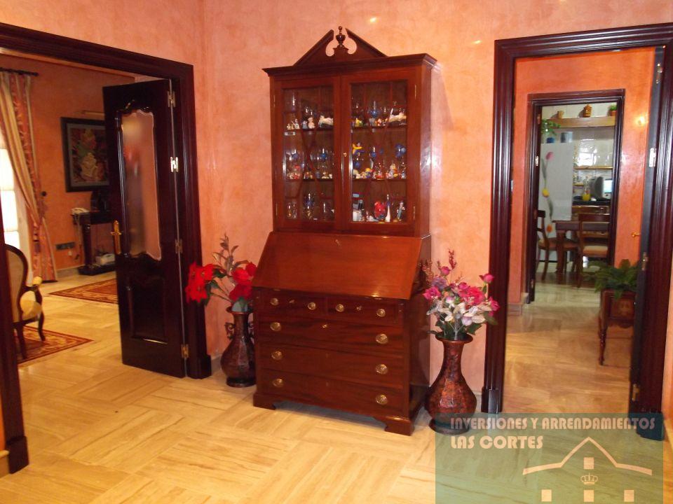 For sale of flat in San Fernando