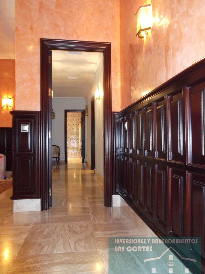 For sale of flat in San Fernando