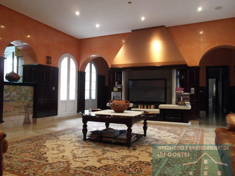 For sale of flat in San Fernando