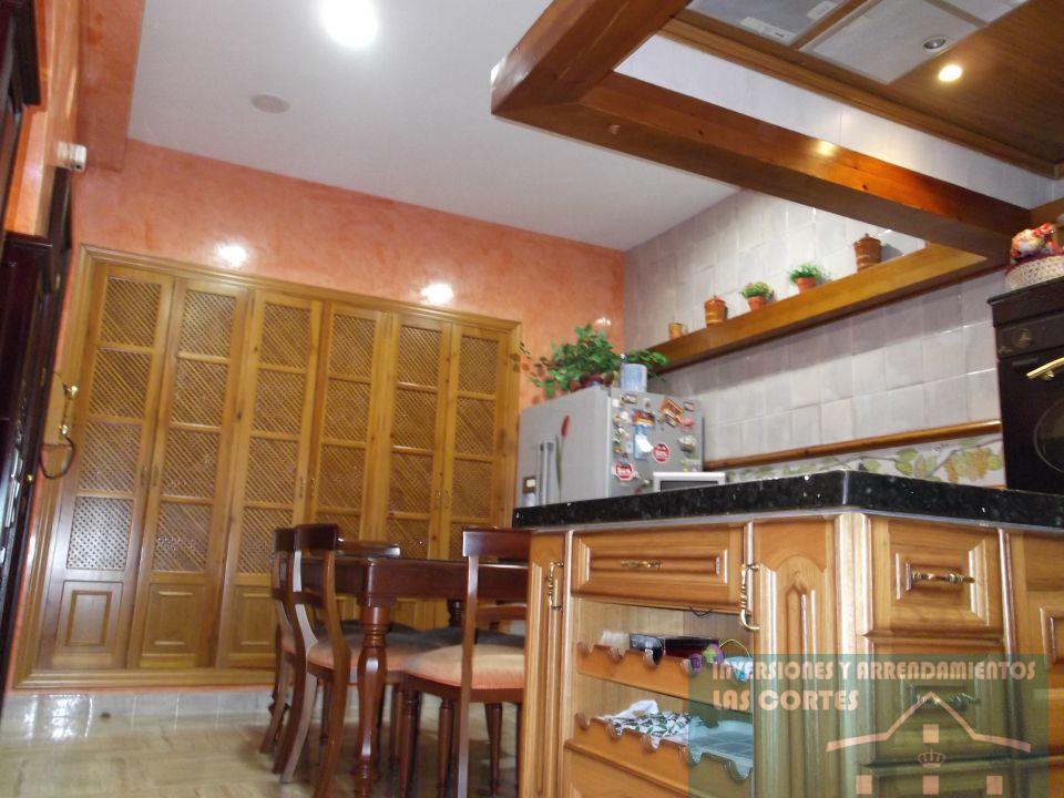 For sale of flat in San Fernando
