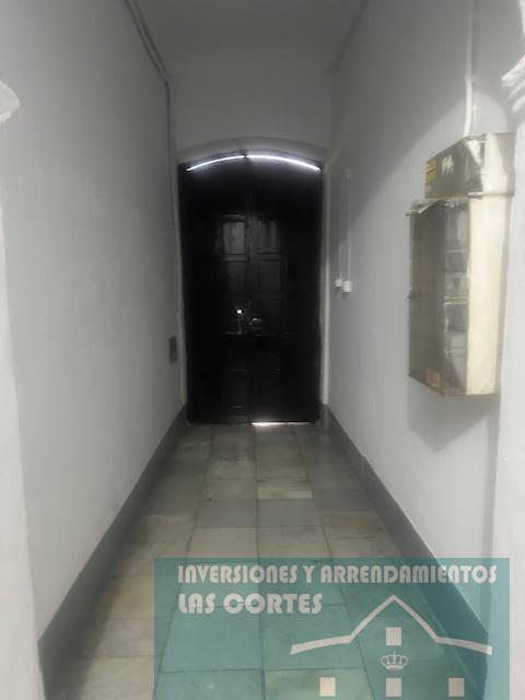 For sale of commercial in San Fernando