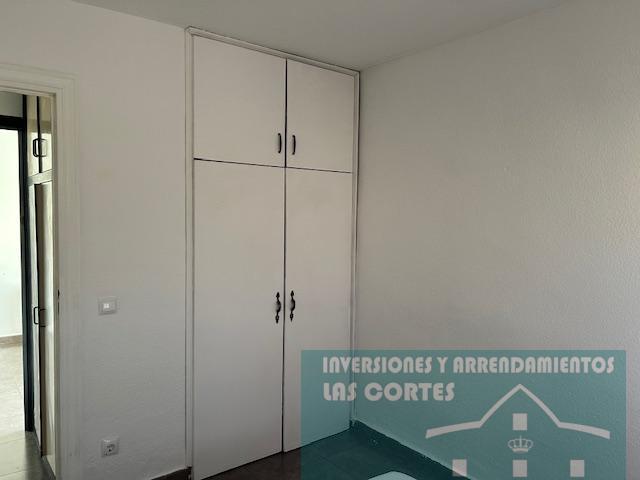 For sale of flat in San Fernando