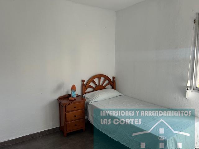 For sale of flat in San Fernando