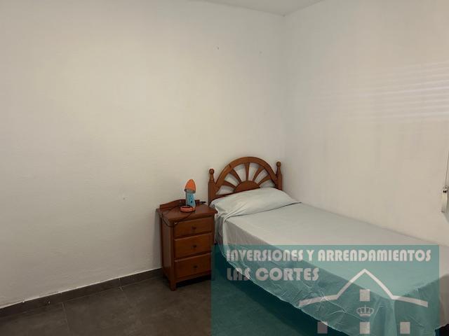 For sale of flat in San Fernando