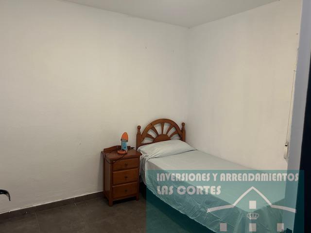 For sale of flat in San Fernando