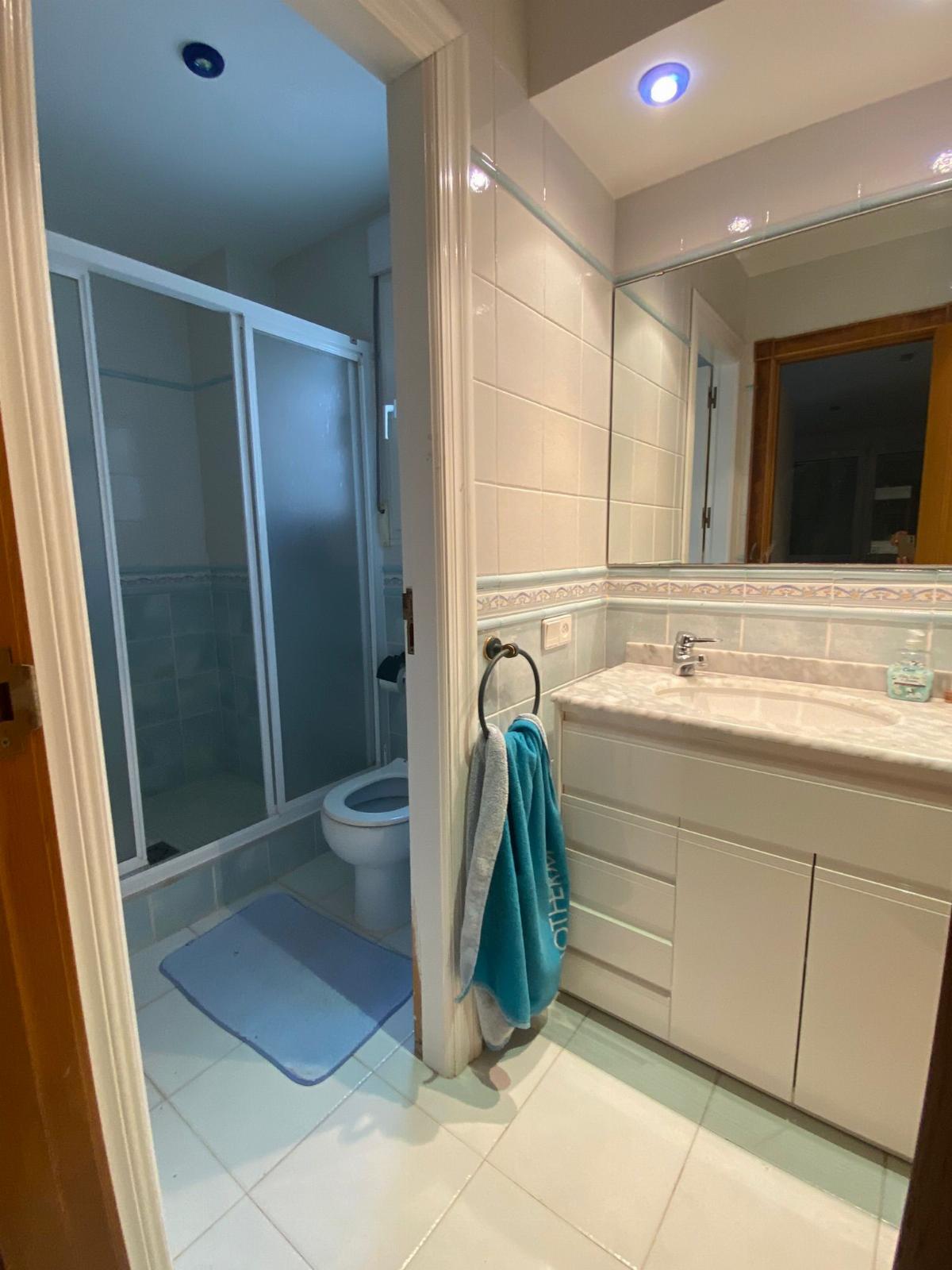 For sale of villa in Castellón