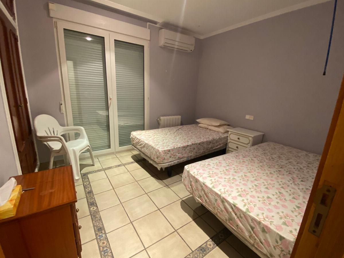 For sale of villa in Castellón
