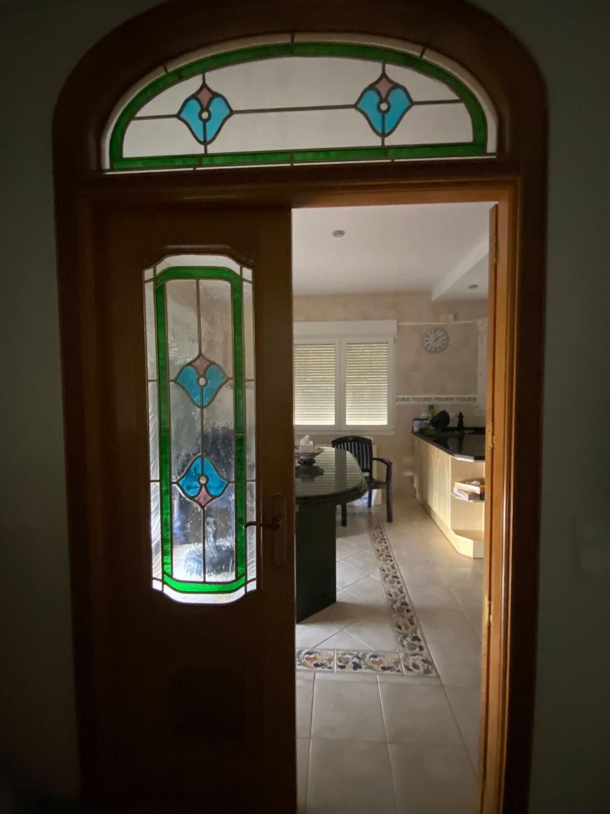 For sale of villa in Castellón