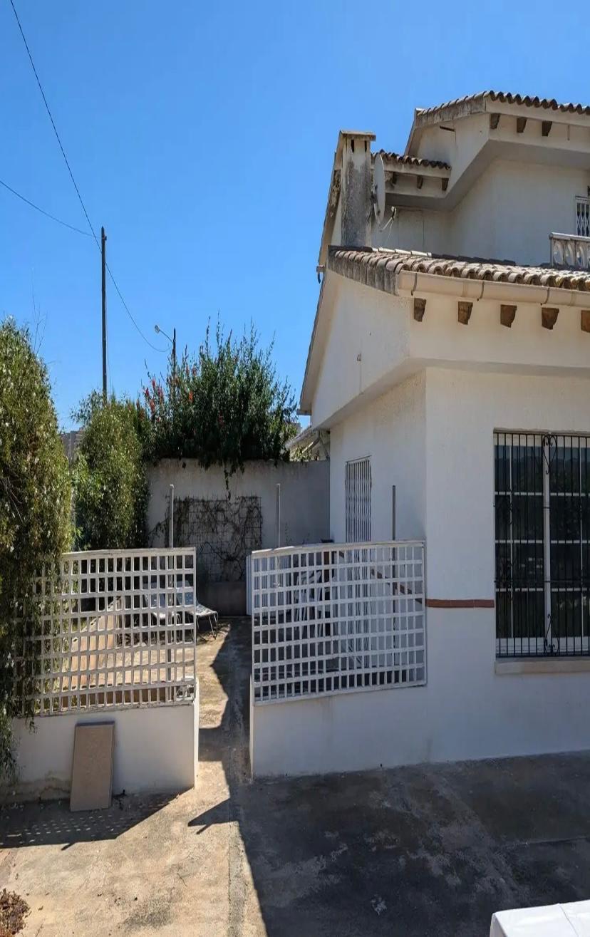 For sale of chalet in Benicasim