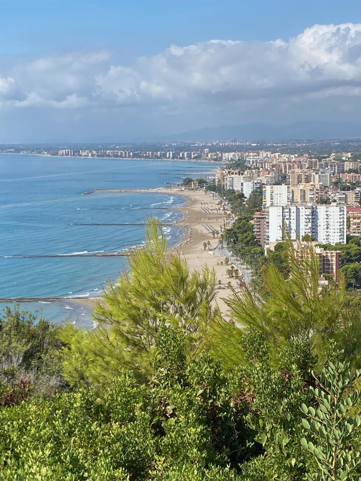 For sale of villa in Castellón
