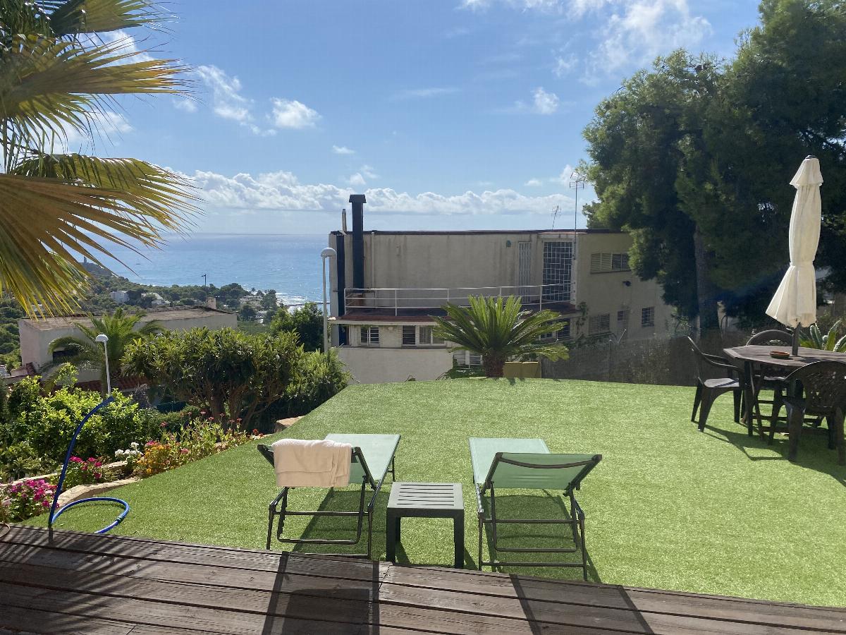 For sale of villa in Castellón