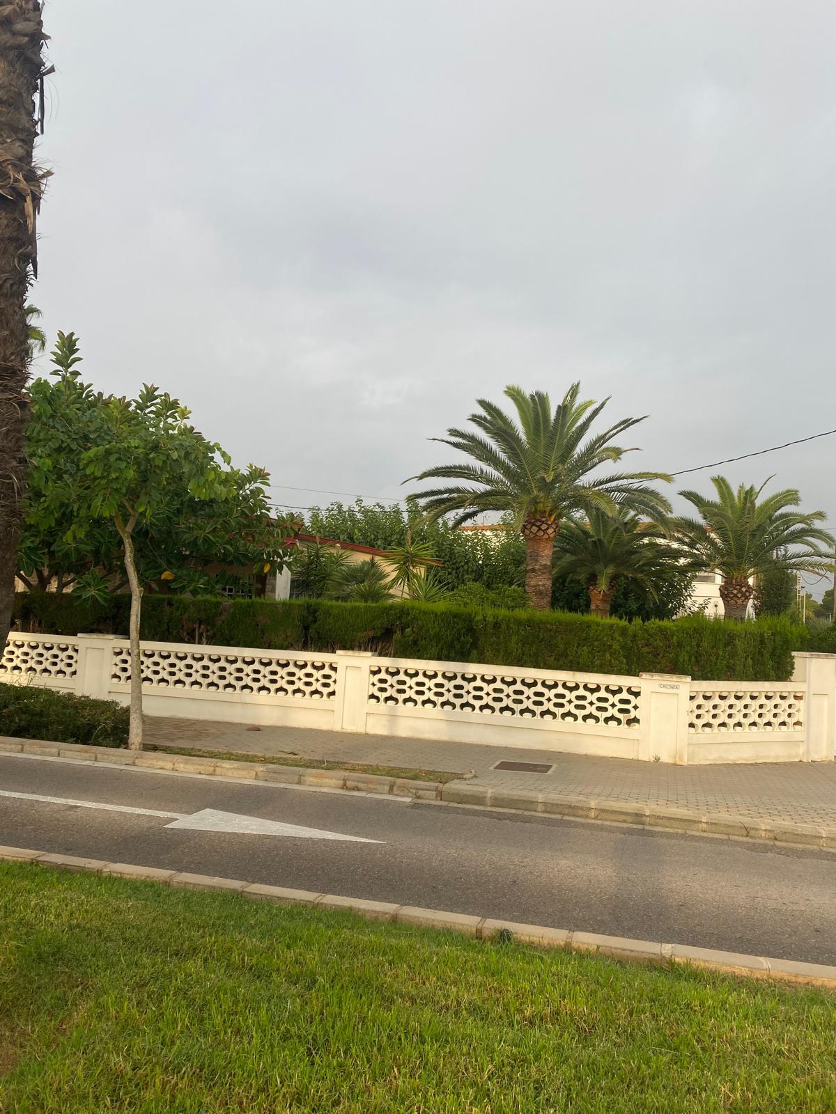 For sale of villa in Castellón