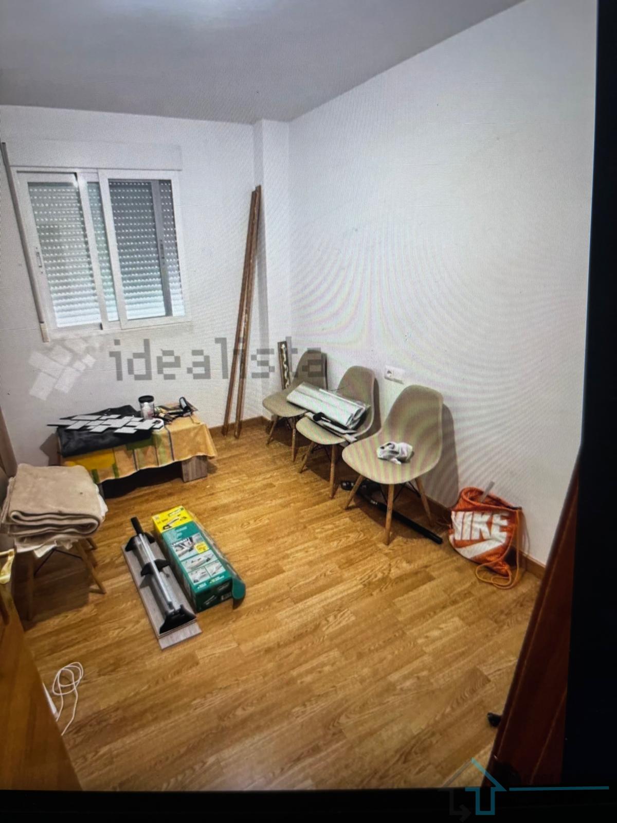 Venta de piso en Ademuz