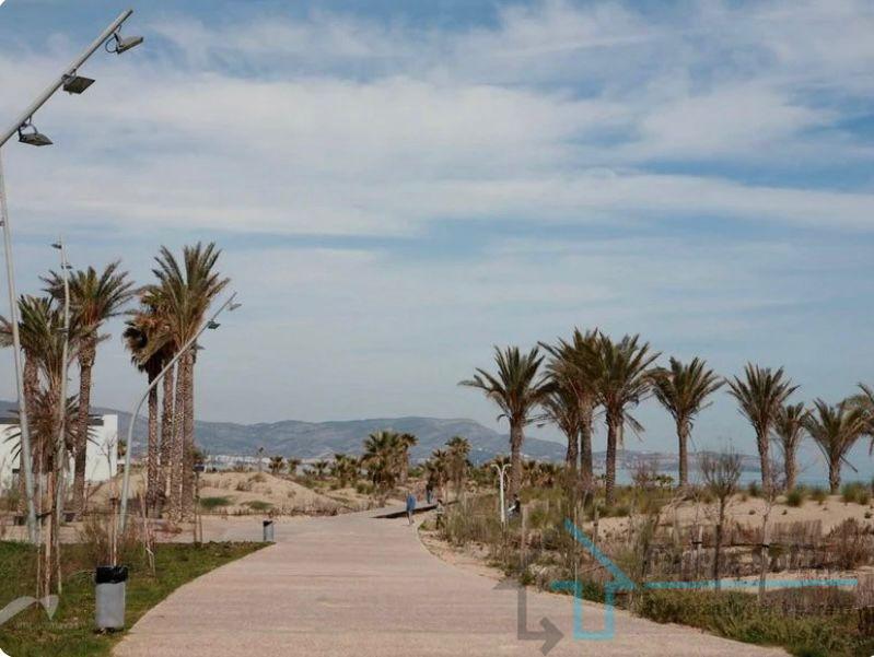 Venta de villa en Castellón