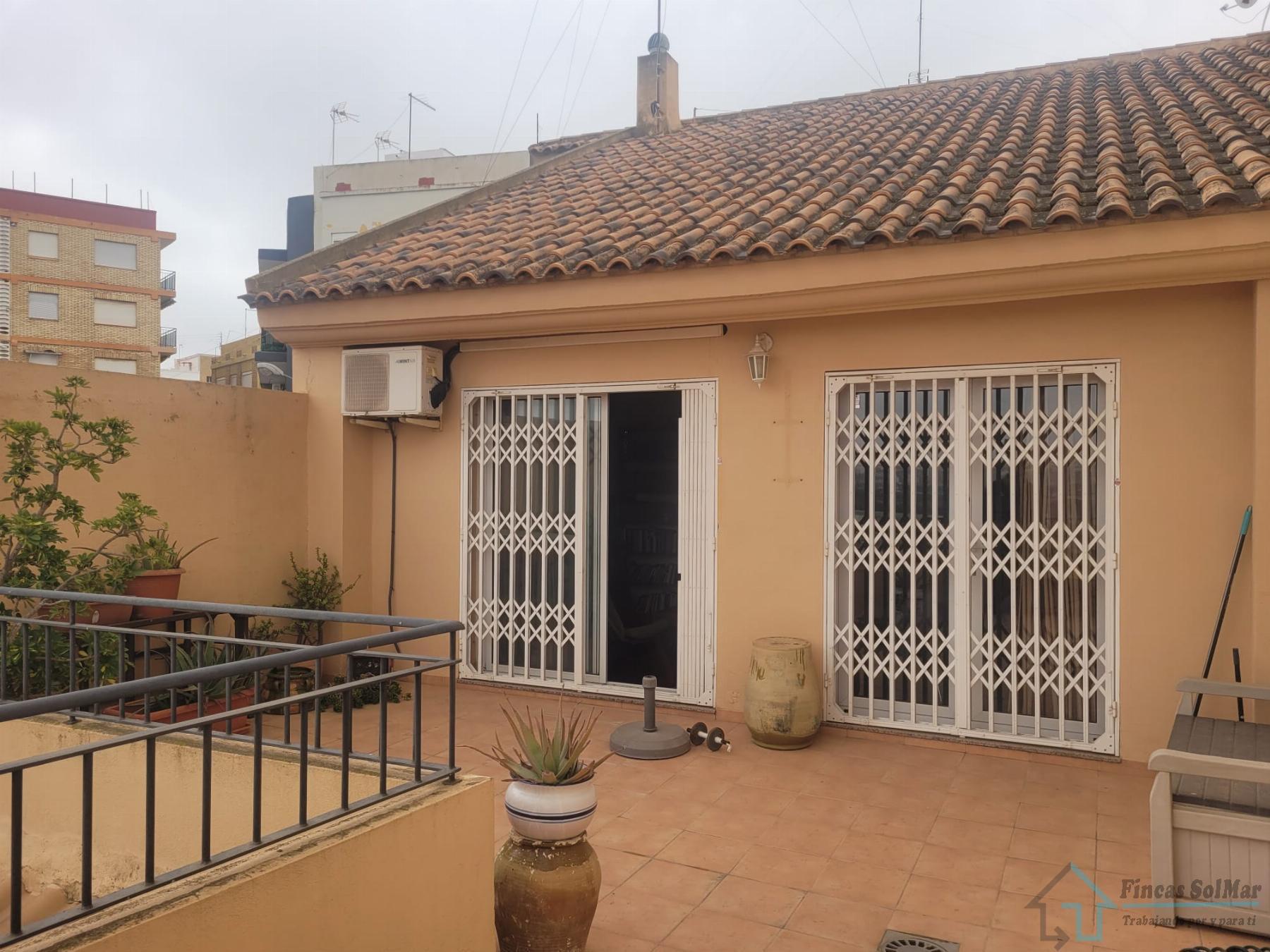 Venta de casa en Manises