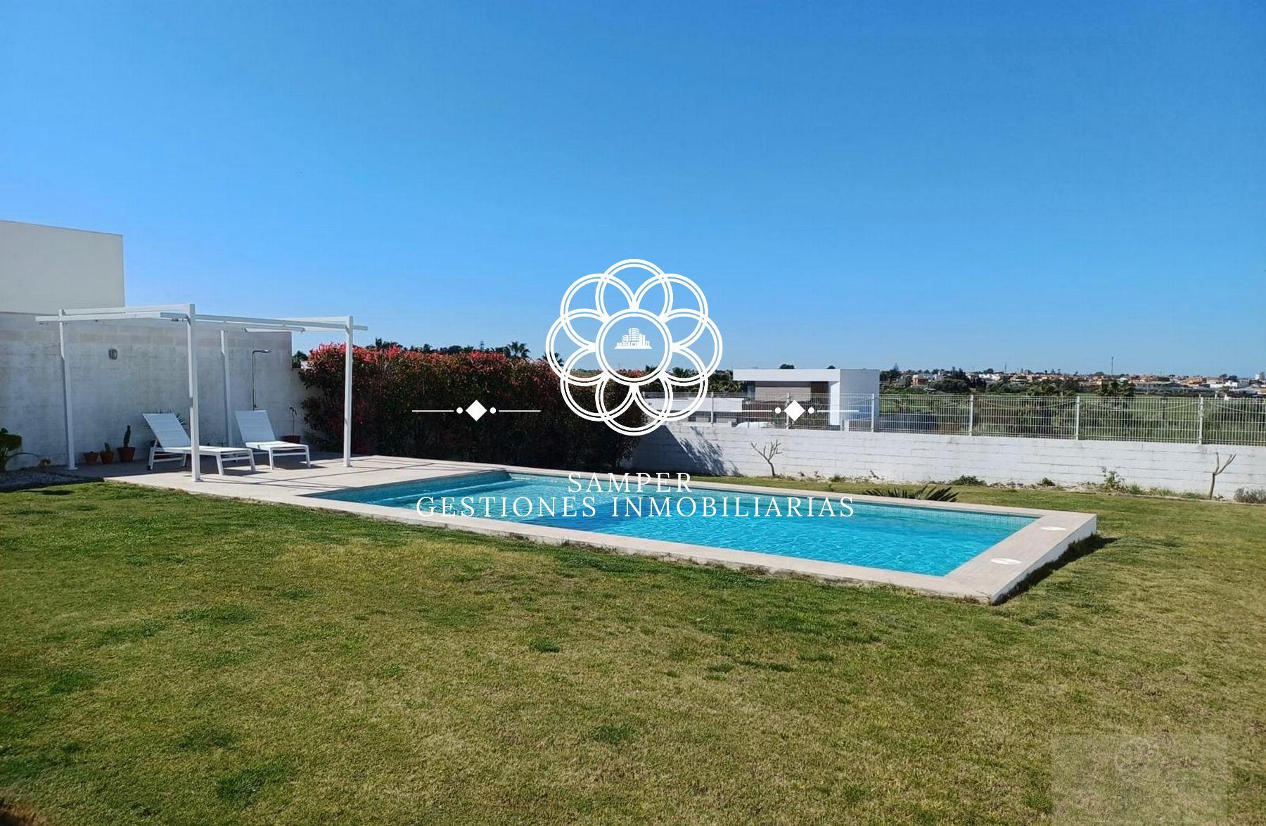 Venta de chalet en Sanlúcar de Barrameda