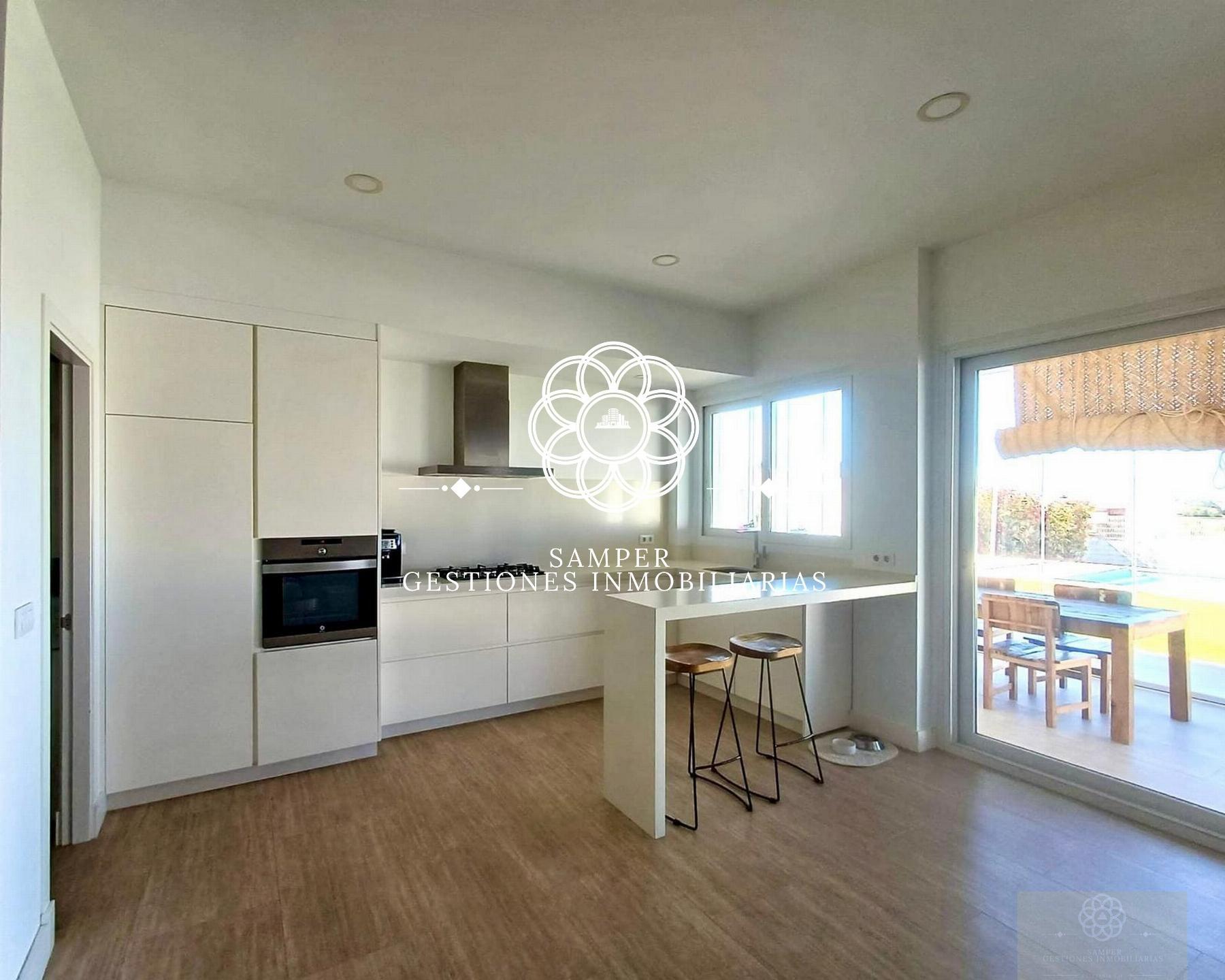 Venta de chalet en Sanlúcar de Barrameda