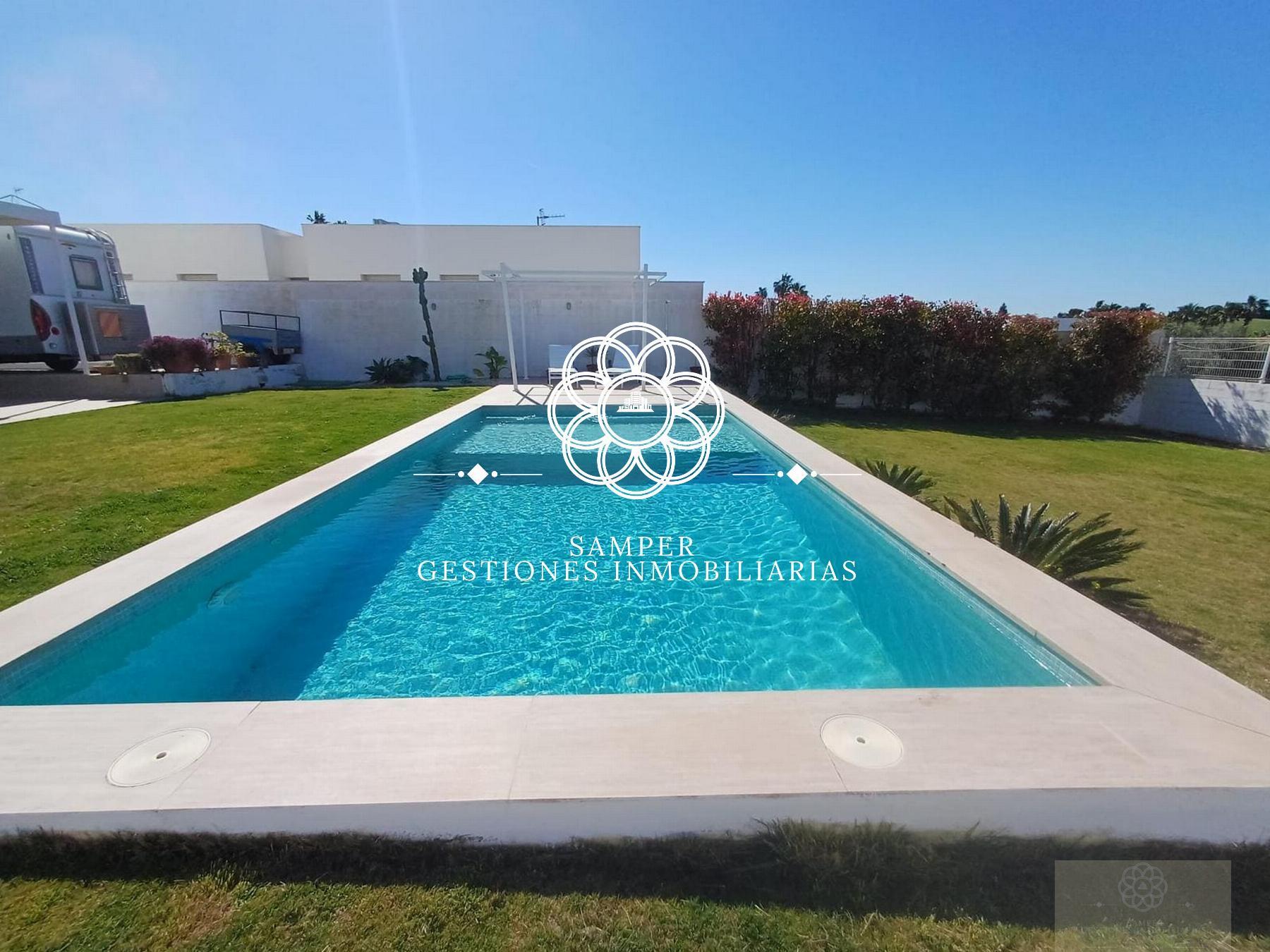 Venta de chalet en Sanlúcar de Barrameda