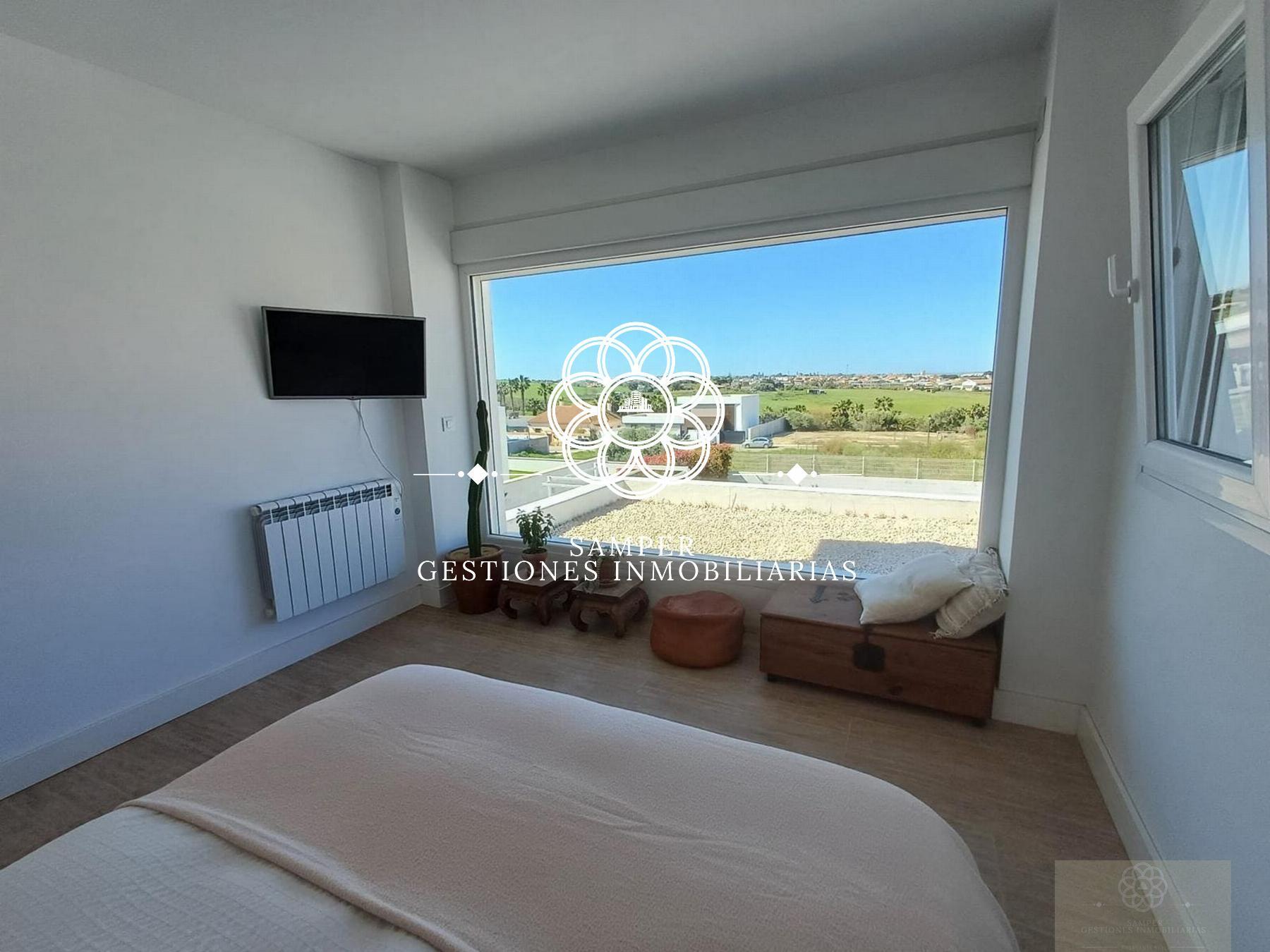 Venta de chalet en Sanlúcar de Barrameda