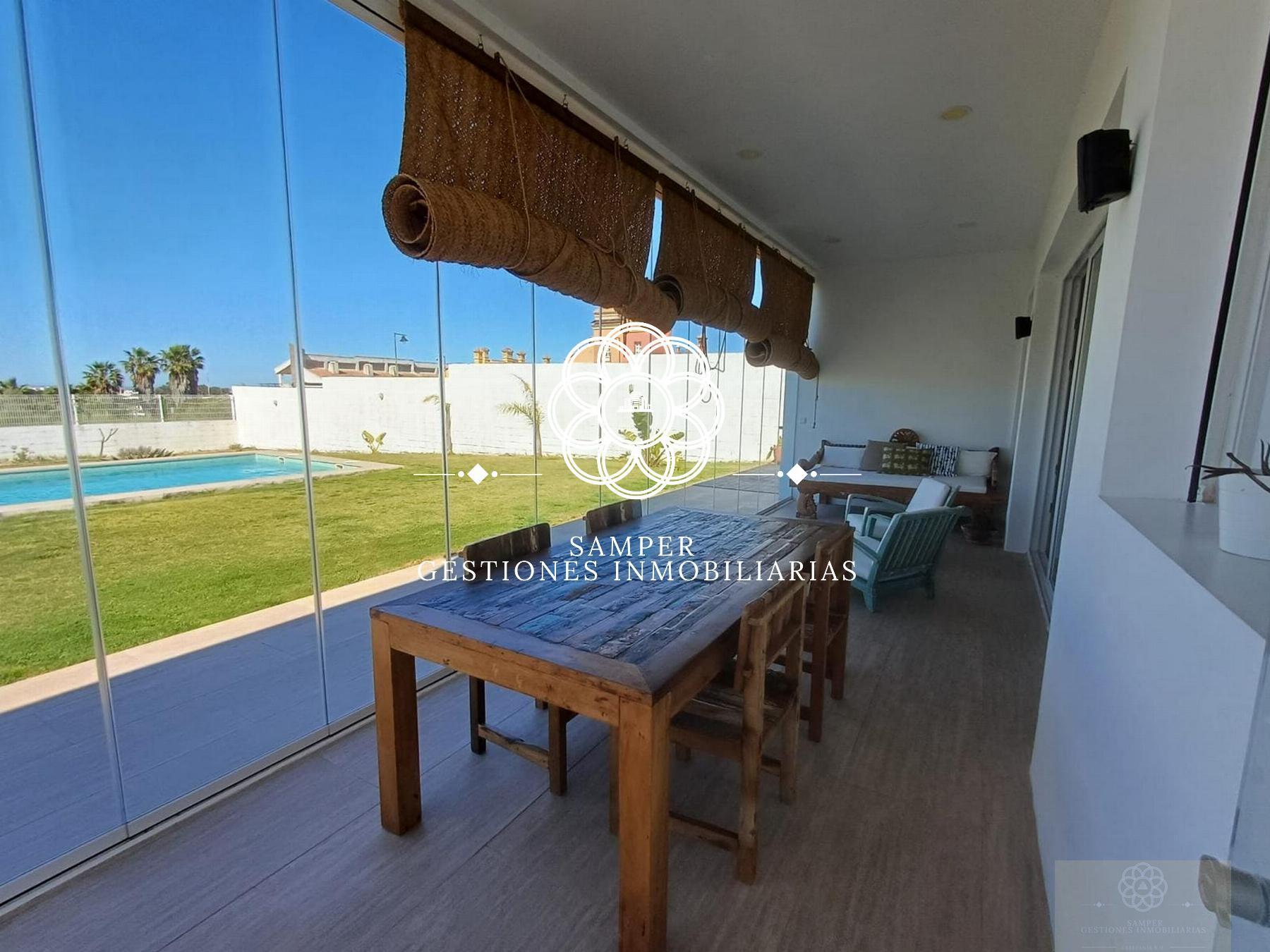 Venta de chalet en Sanlúcar de Barrameda