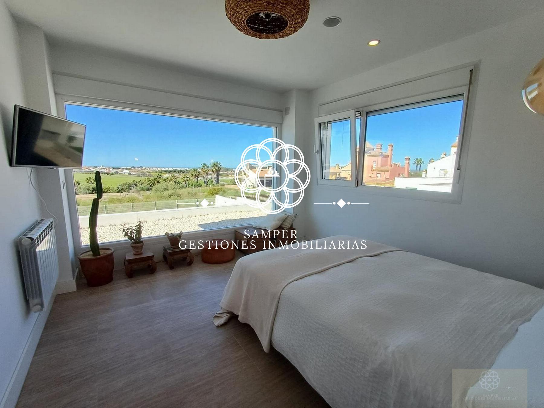 Venta de chalet en Sanlúcar de Barrameda