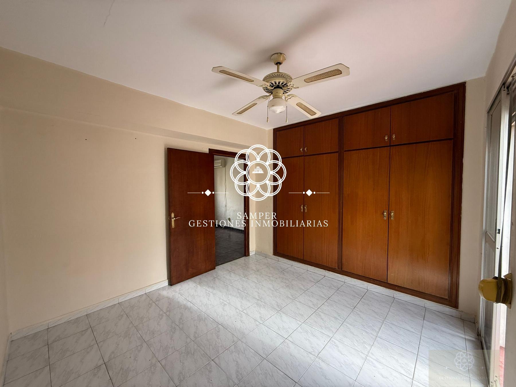 For sale of flat in El Puerto de Santa María