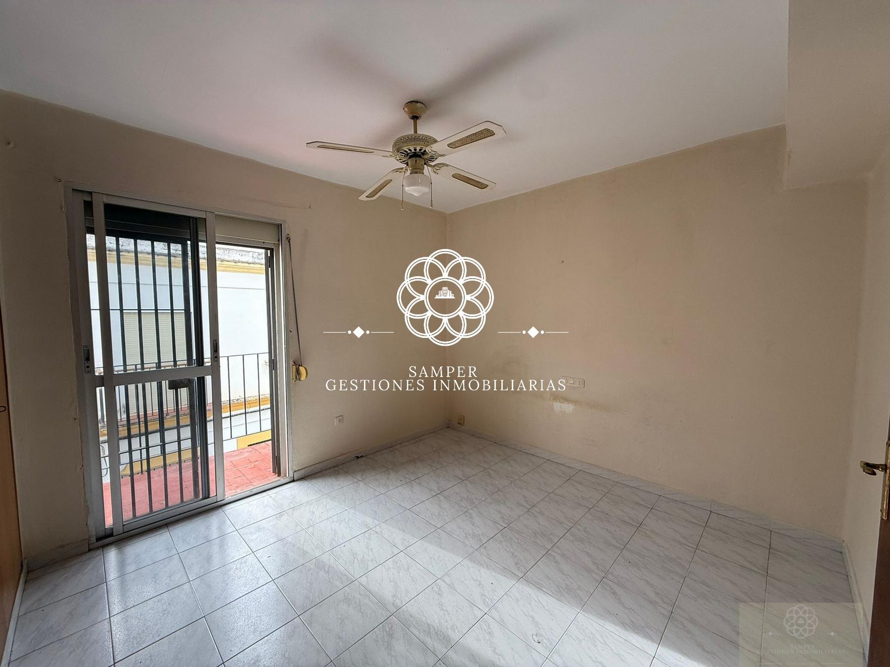 For sale of flat in El Puerto de Santa María