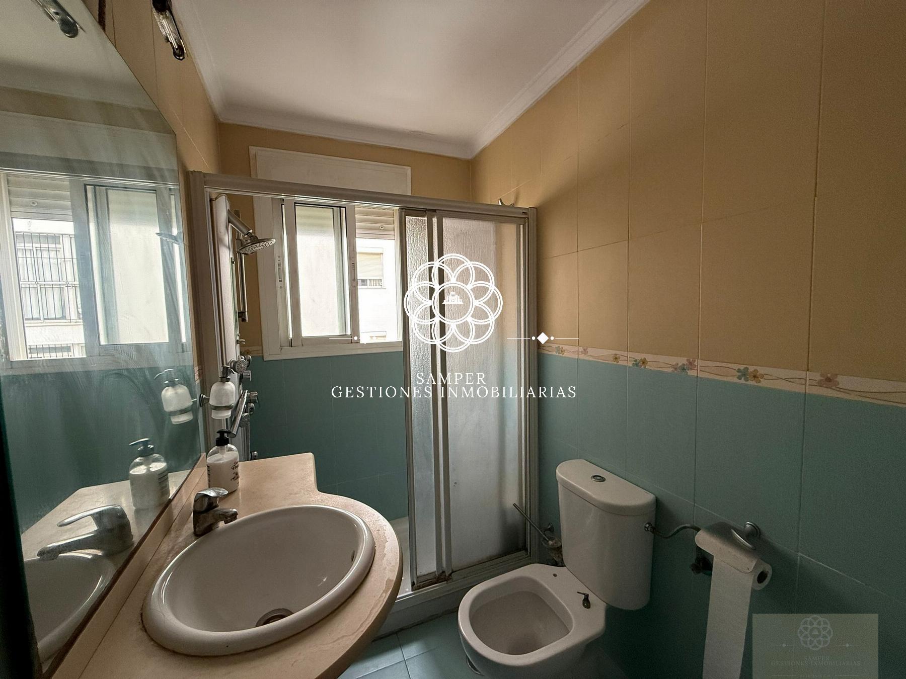 For sale of flat in El Puerto de Santa María