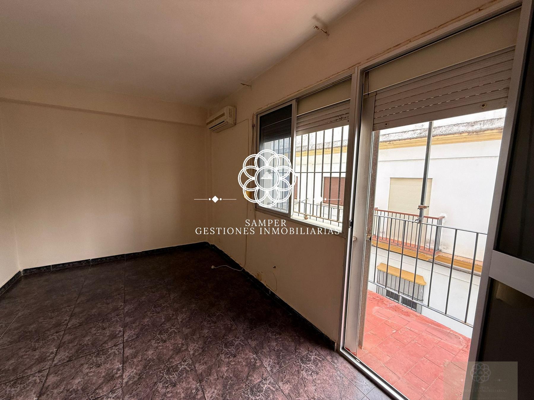 For sale of flat in El Puerto de Santa María