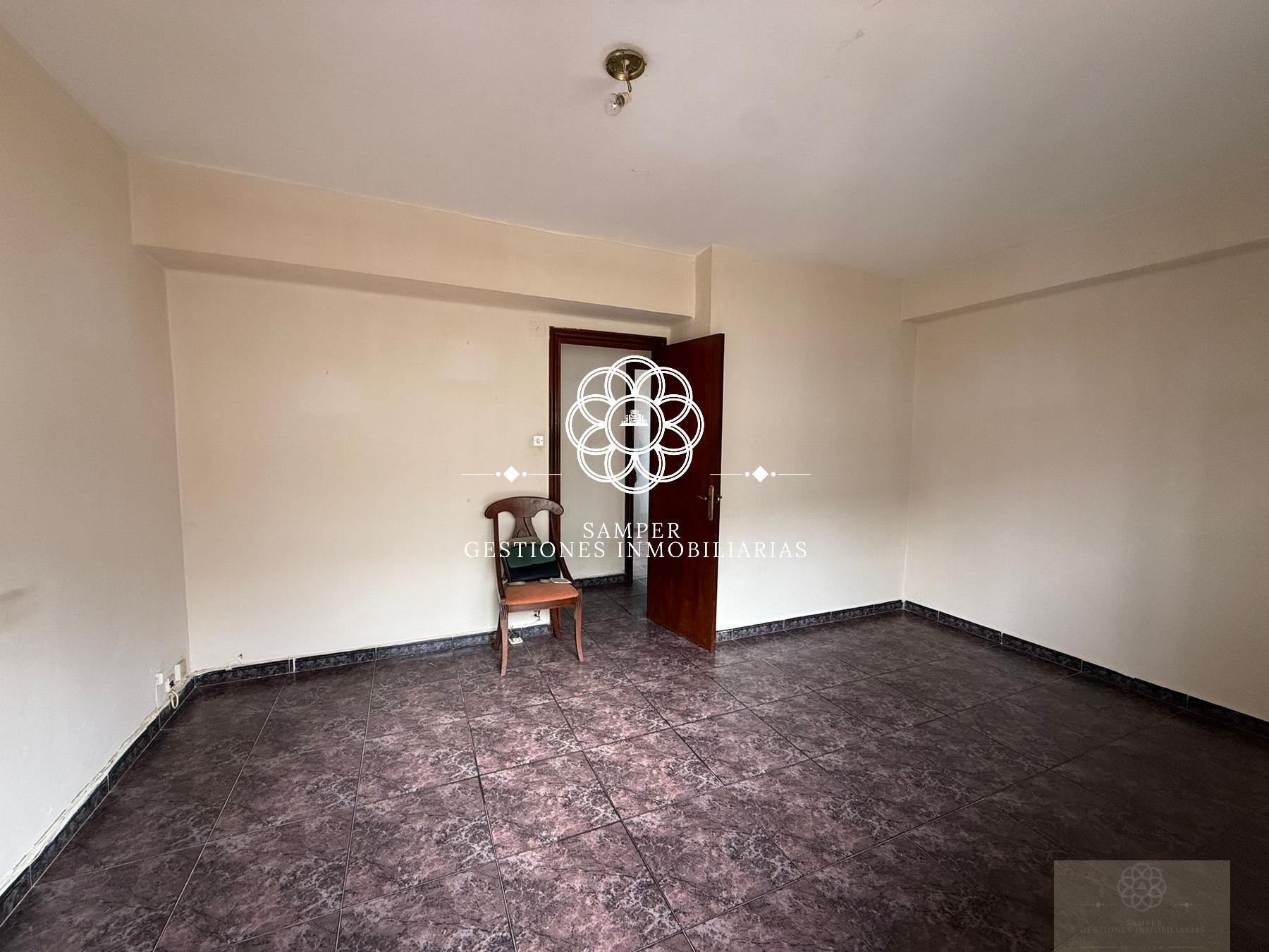 For sale of flat in El Puerto de Santa María