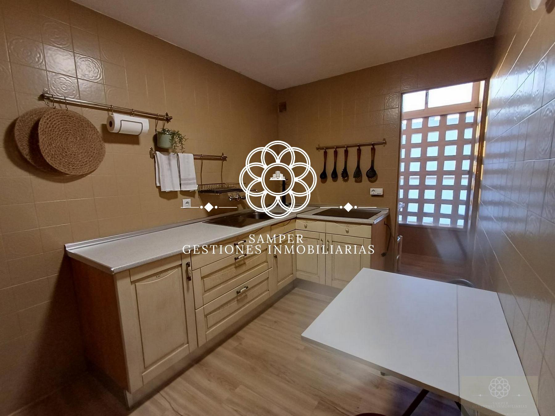 For sale of flat in El Puerto de Santa María