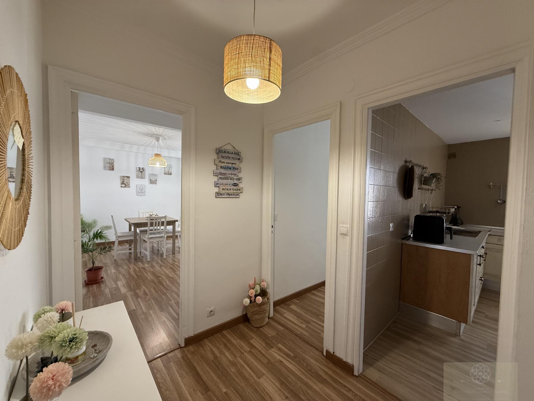 For sale of flat in El Puerto de Santa María