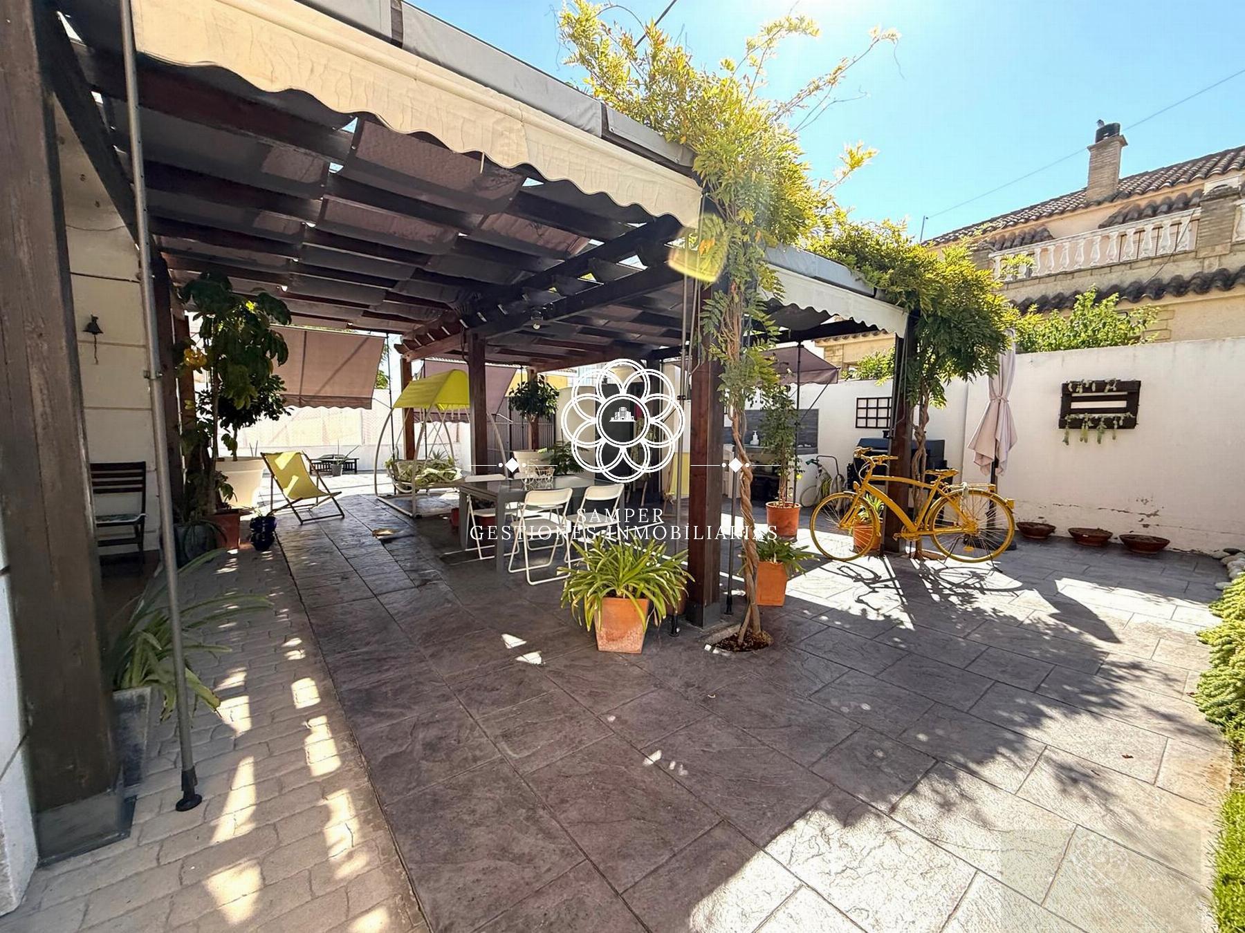 Venta de chalet en Sanlúcar de Barrameda