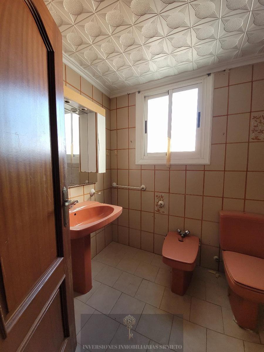 For sale of flat in Elda