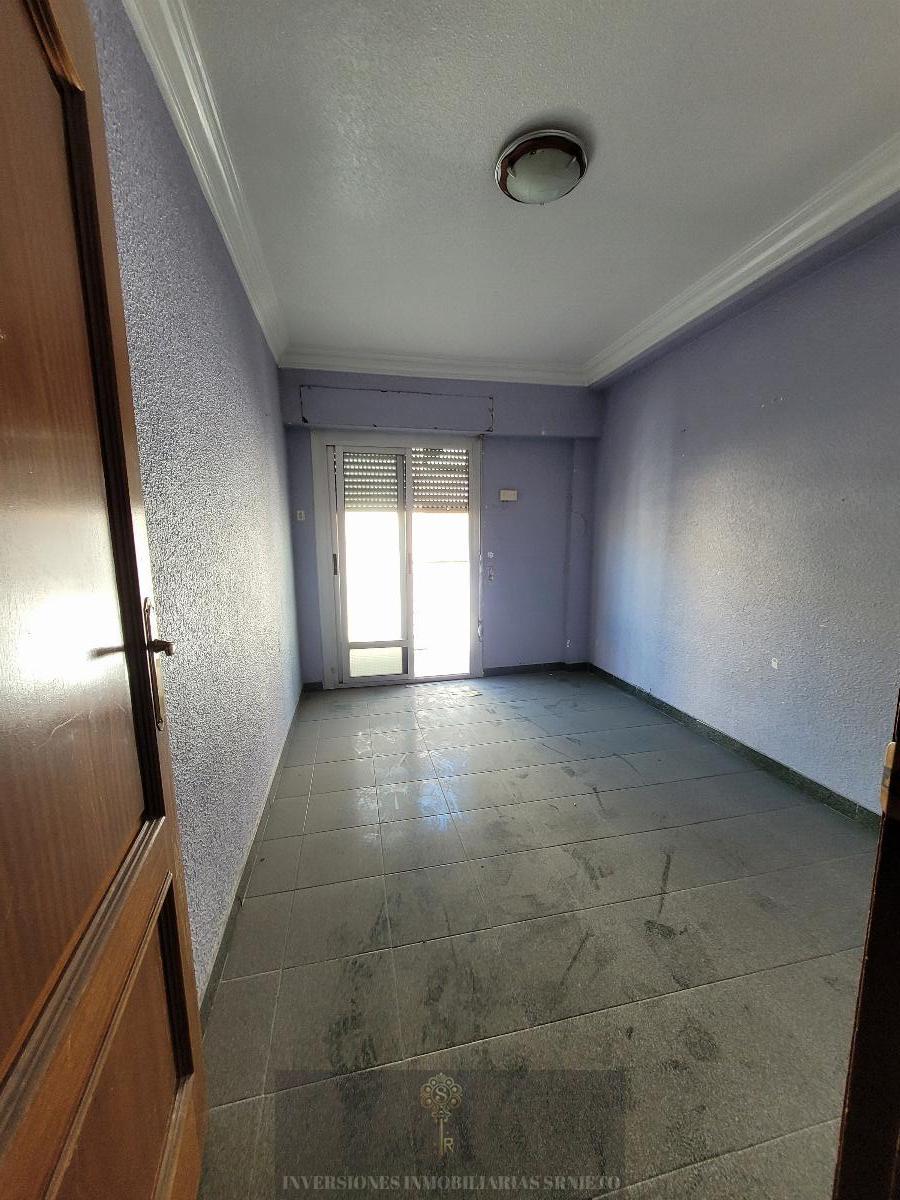For sale of flat in Elda