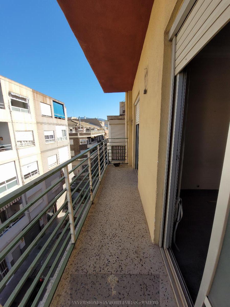 For sale of flat in Elda
