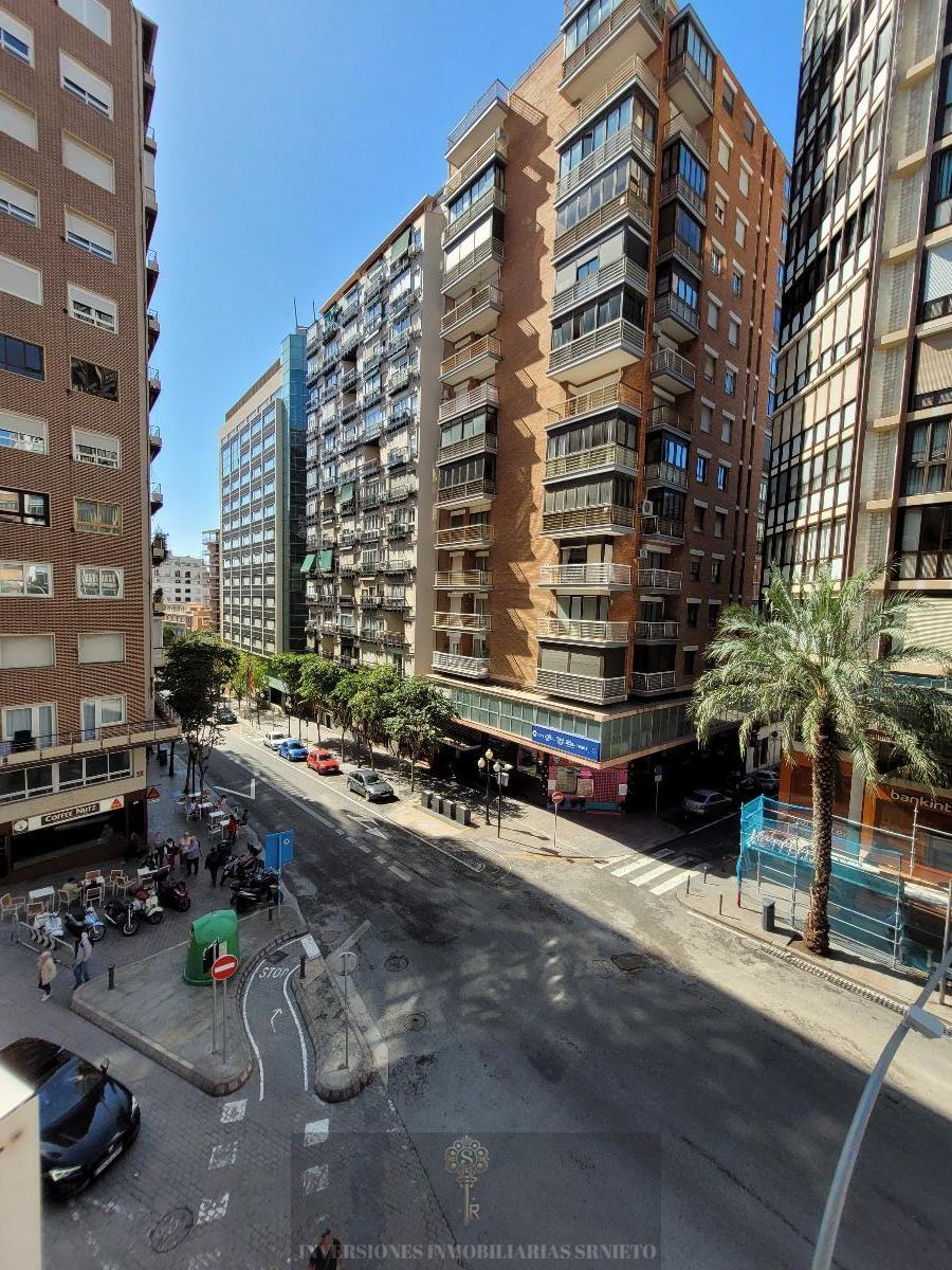 For sale of flat in Alicante