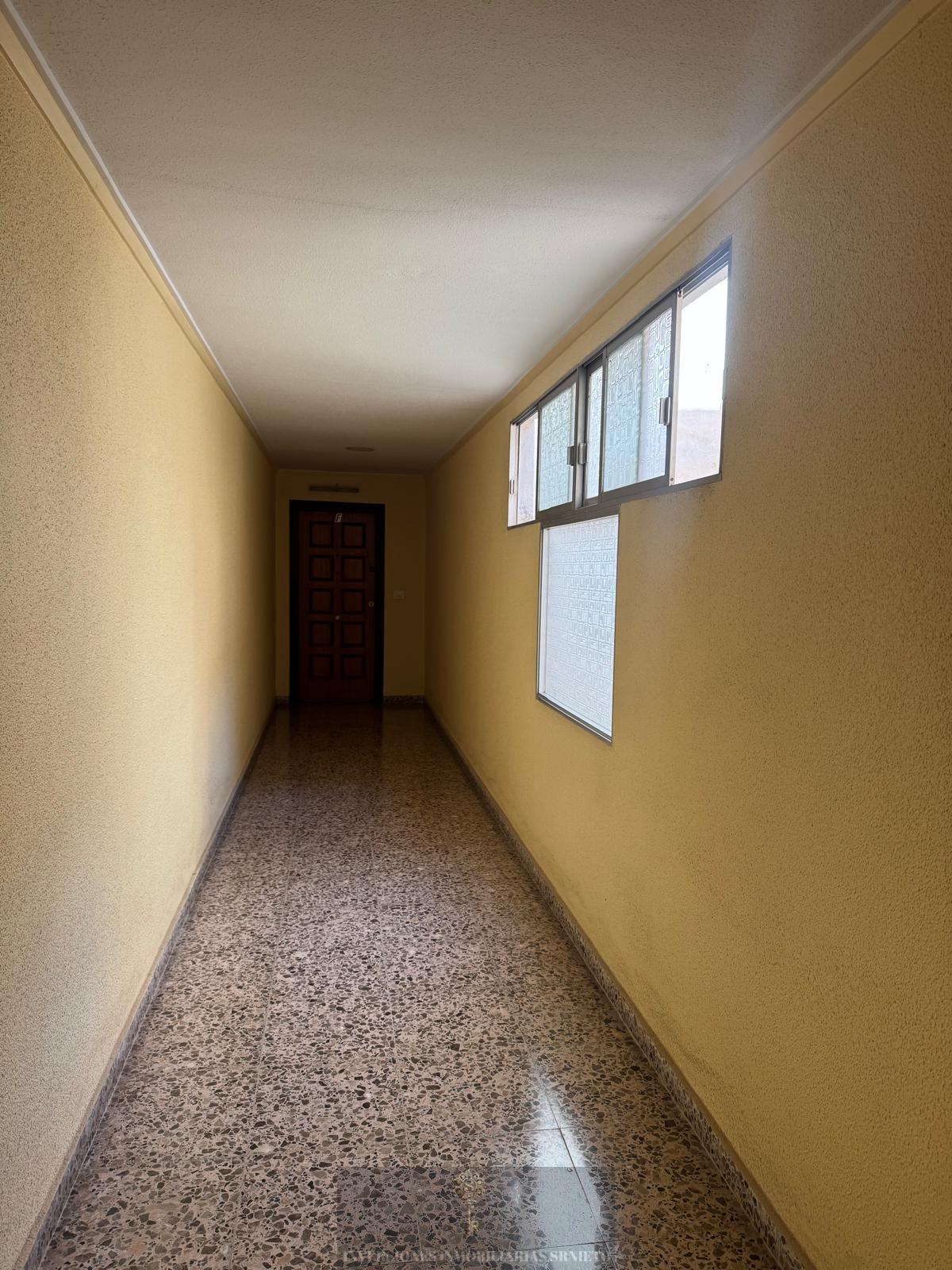 For sale of flat in Benejúzar