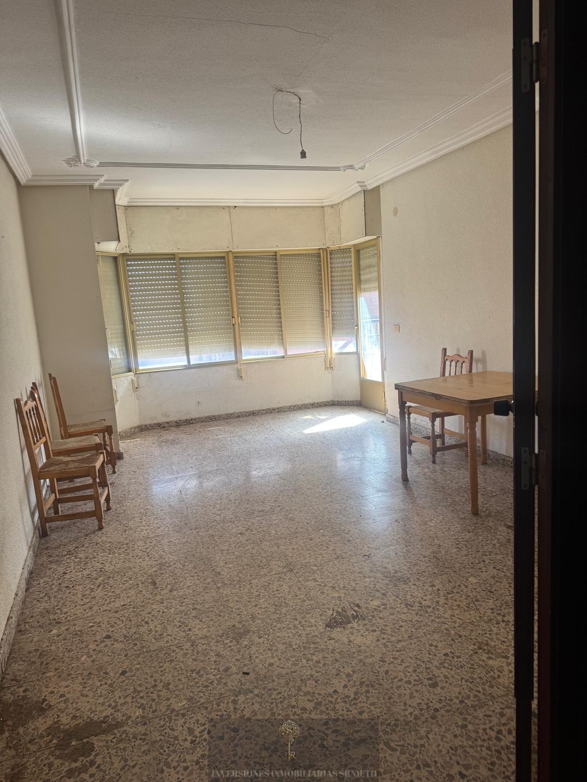 For sale of flat in Benejúzar