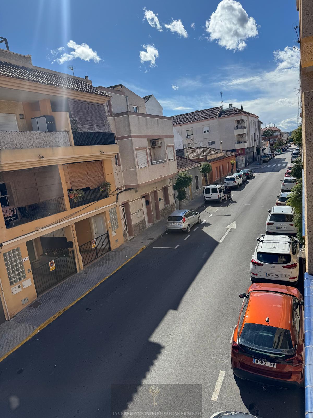 For sale of flat in Benejúzar