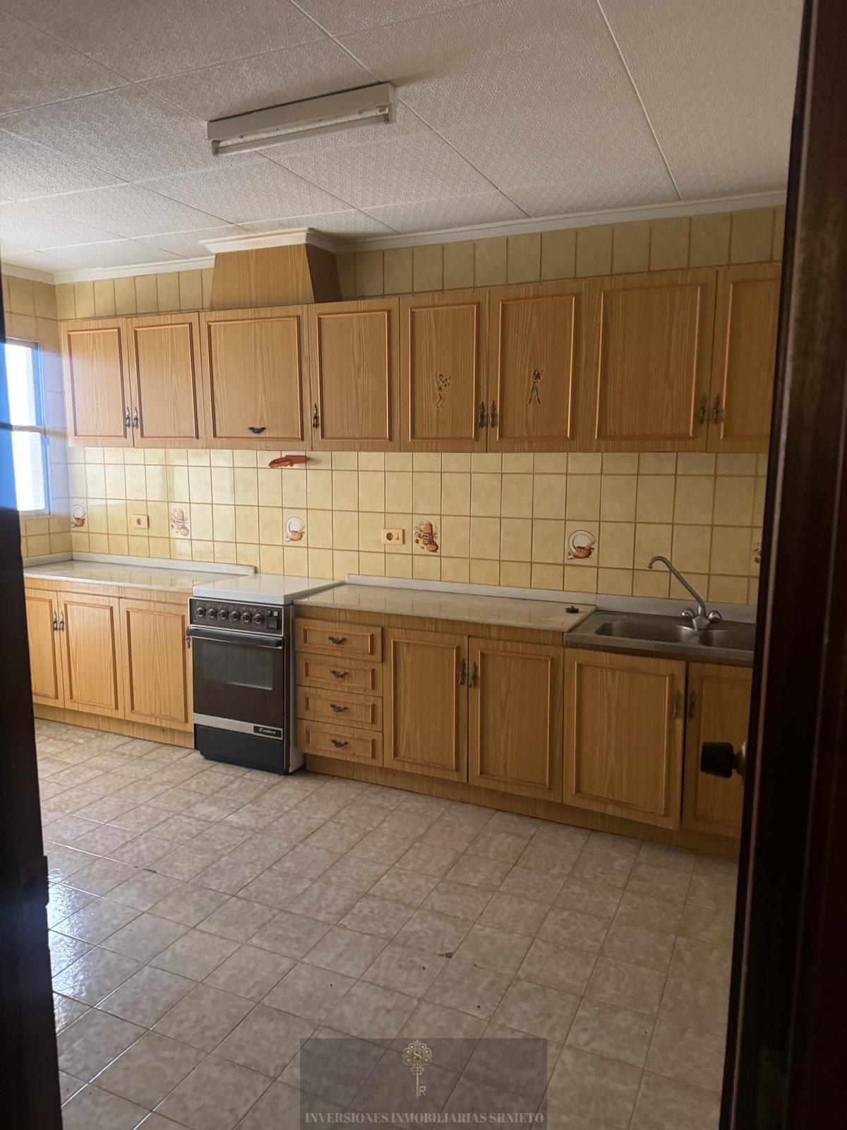 For sale of flat in Benejúzar