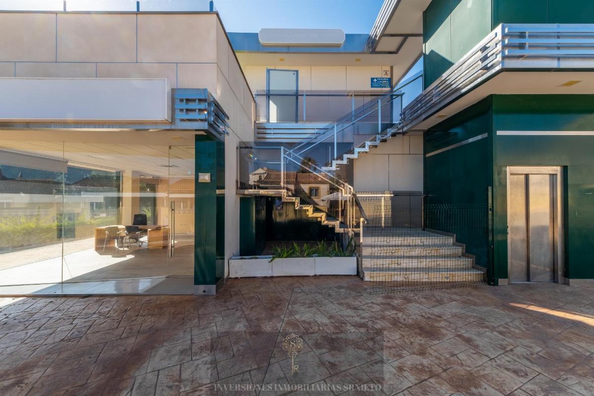 For sale of building in Polop