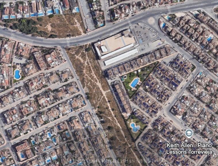 For sale of bungalow in Orihuela Costa