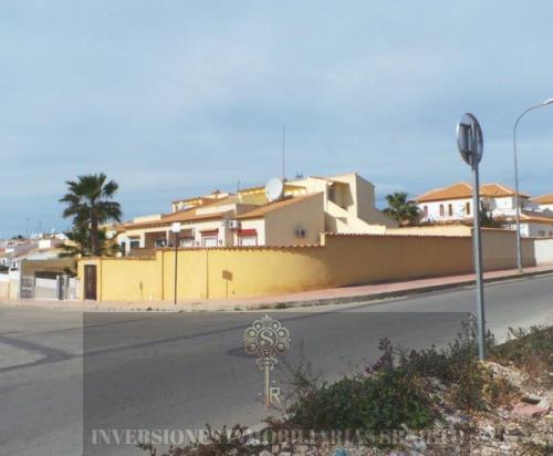 For sale of bungalow in Orihuela Costa