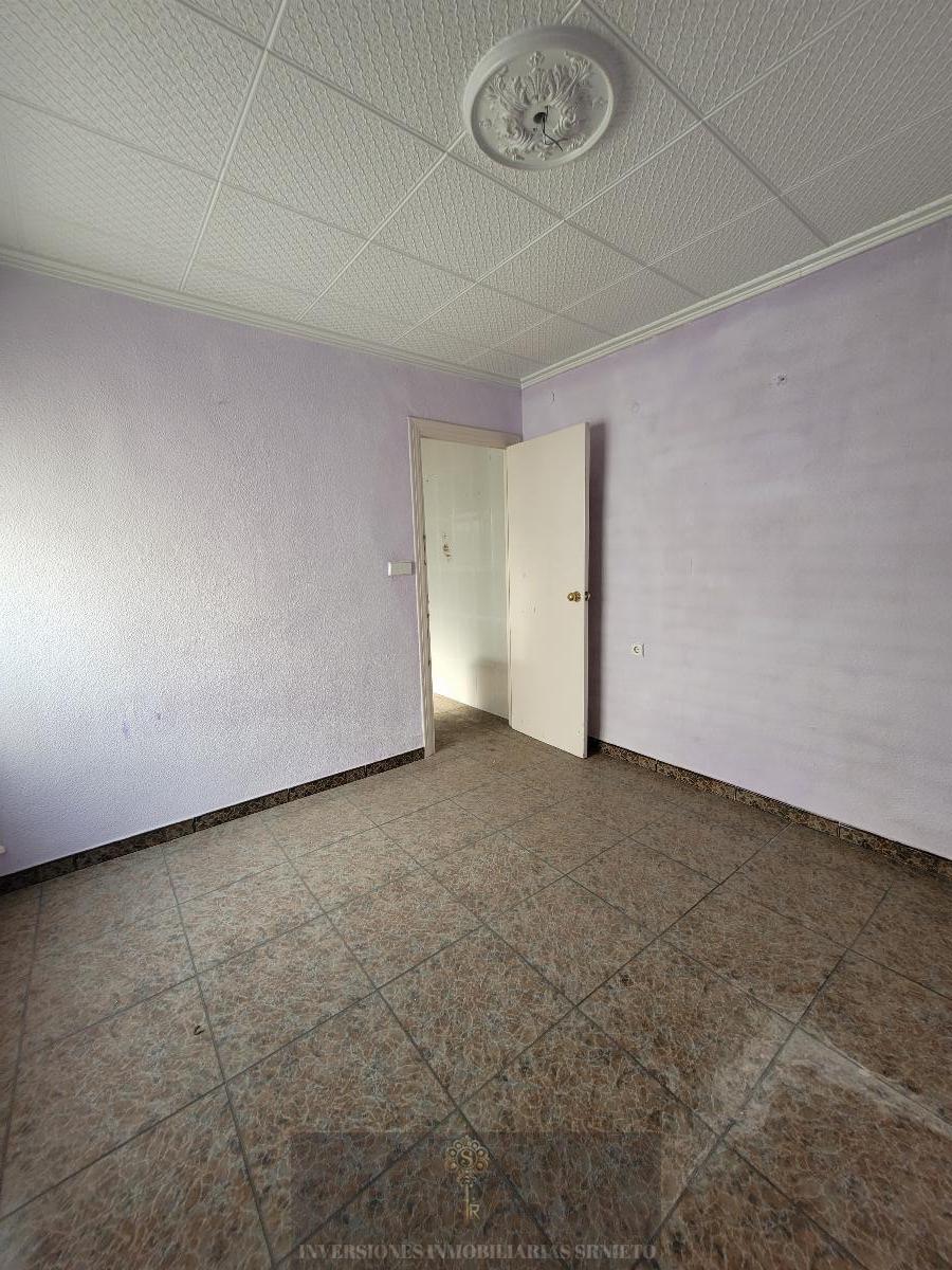 For sale of flat in Elda