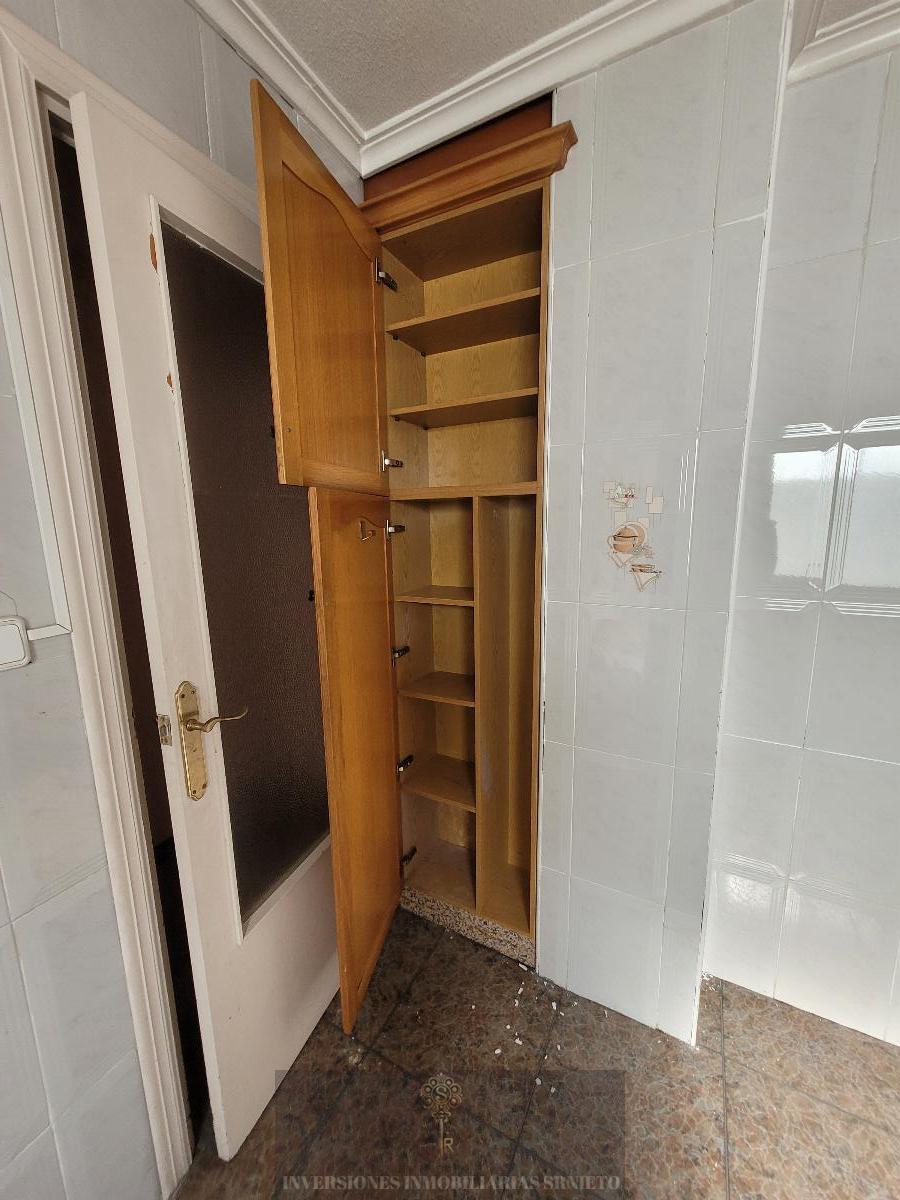 For sale of flat in Elda