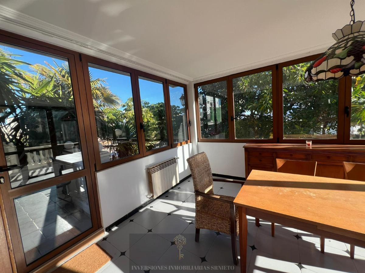For sale of chalet in Alicante