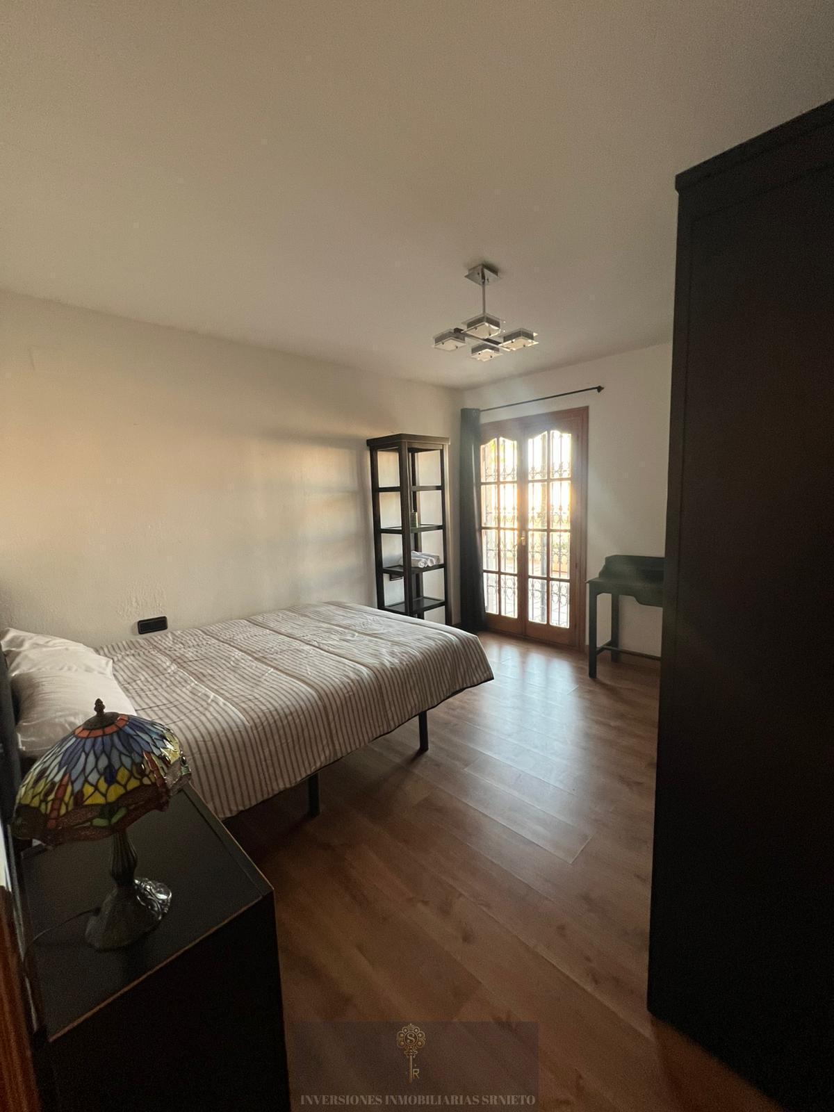 For sale of chalet in Alicante
